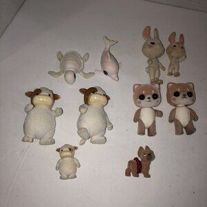 Lot of 10 Family Honey Bee Acres and Assorted Flocked Figures